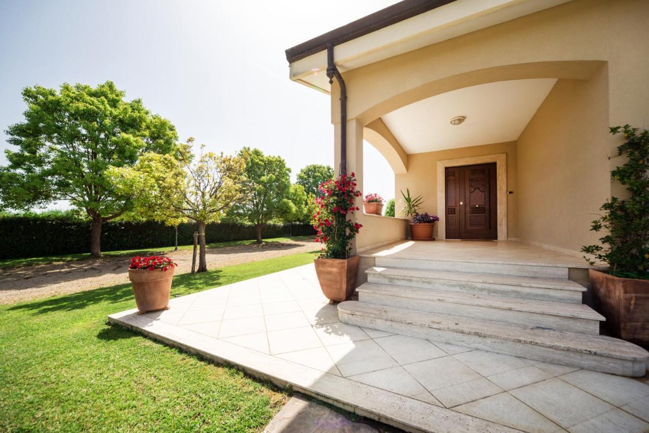 B&B Samilu' Battipaglia Bagian luar foto