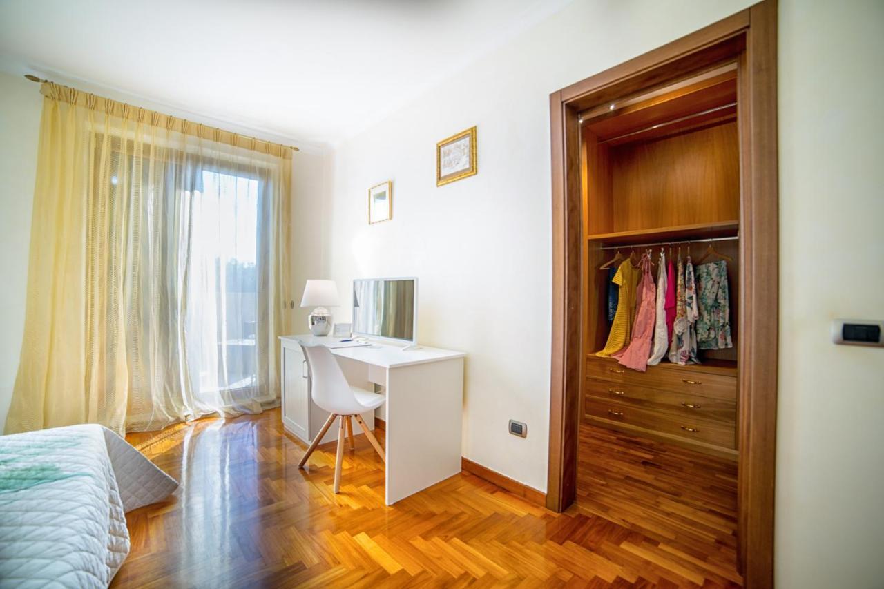 B&B Samilu' Battipaglia Bagian luar foto